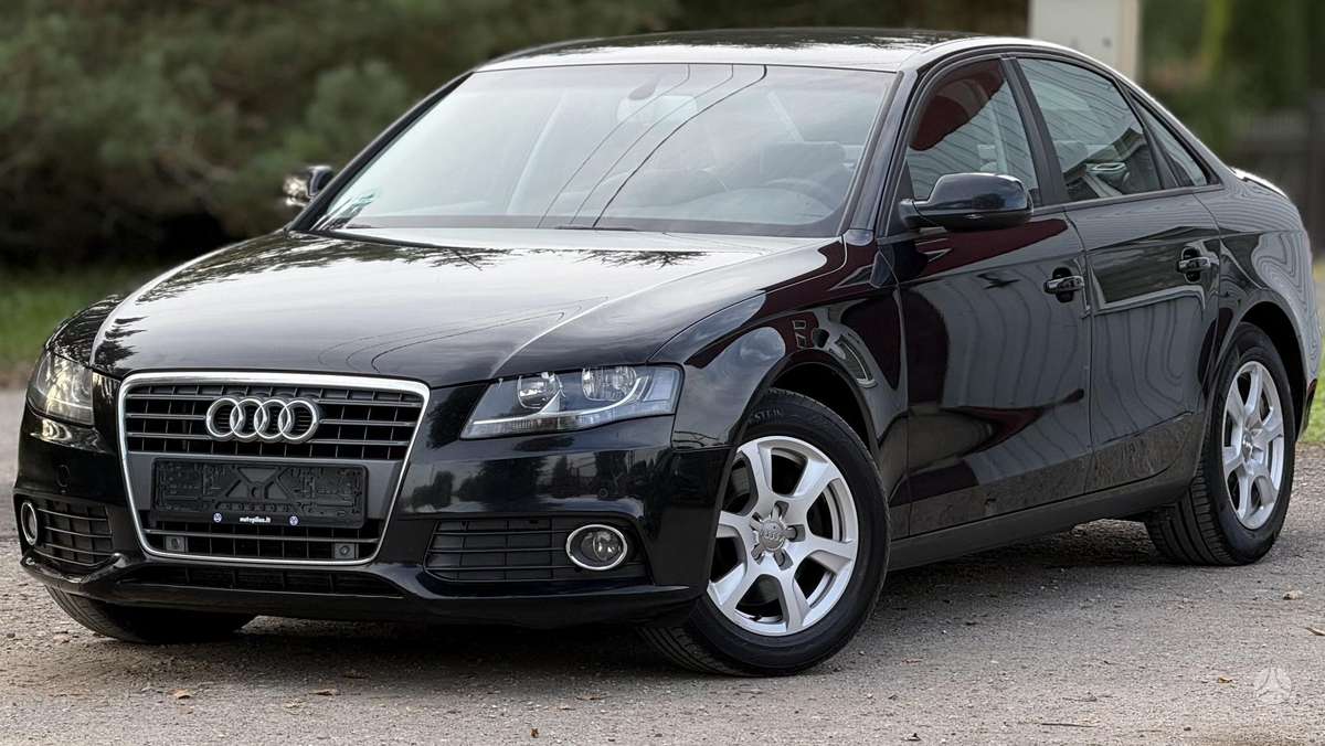 Audi A4, 2.0 l., Седан