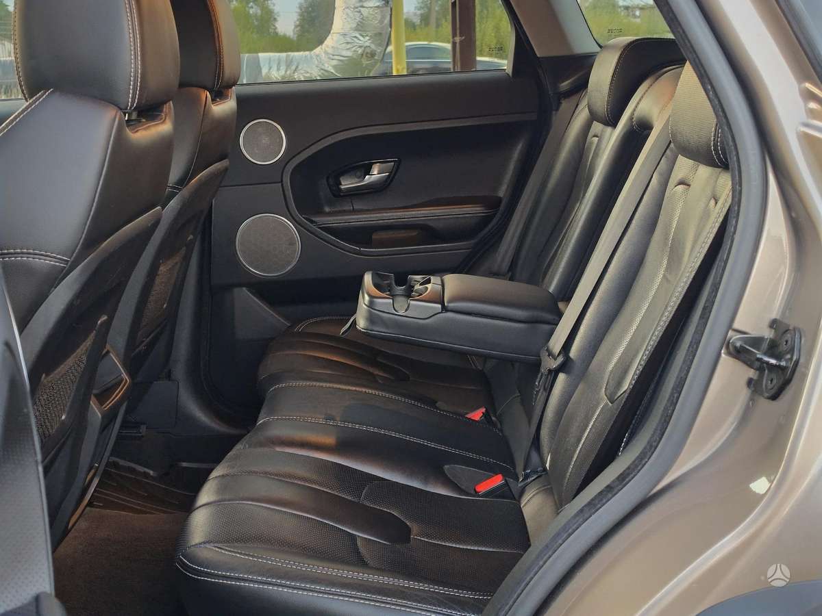 Land Rover Evoque, 2.2 l., off-road / crossover