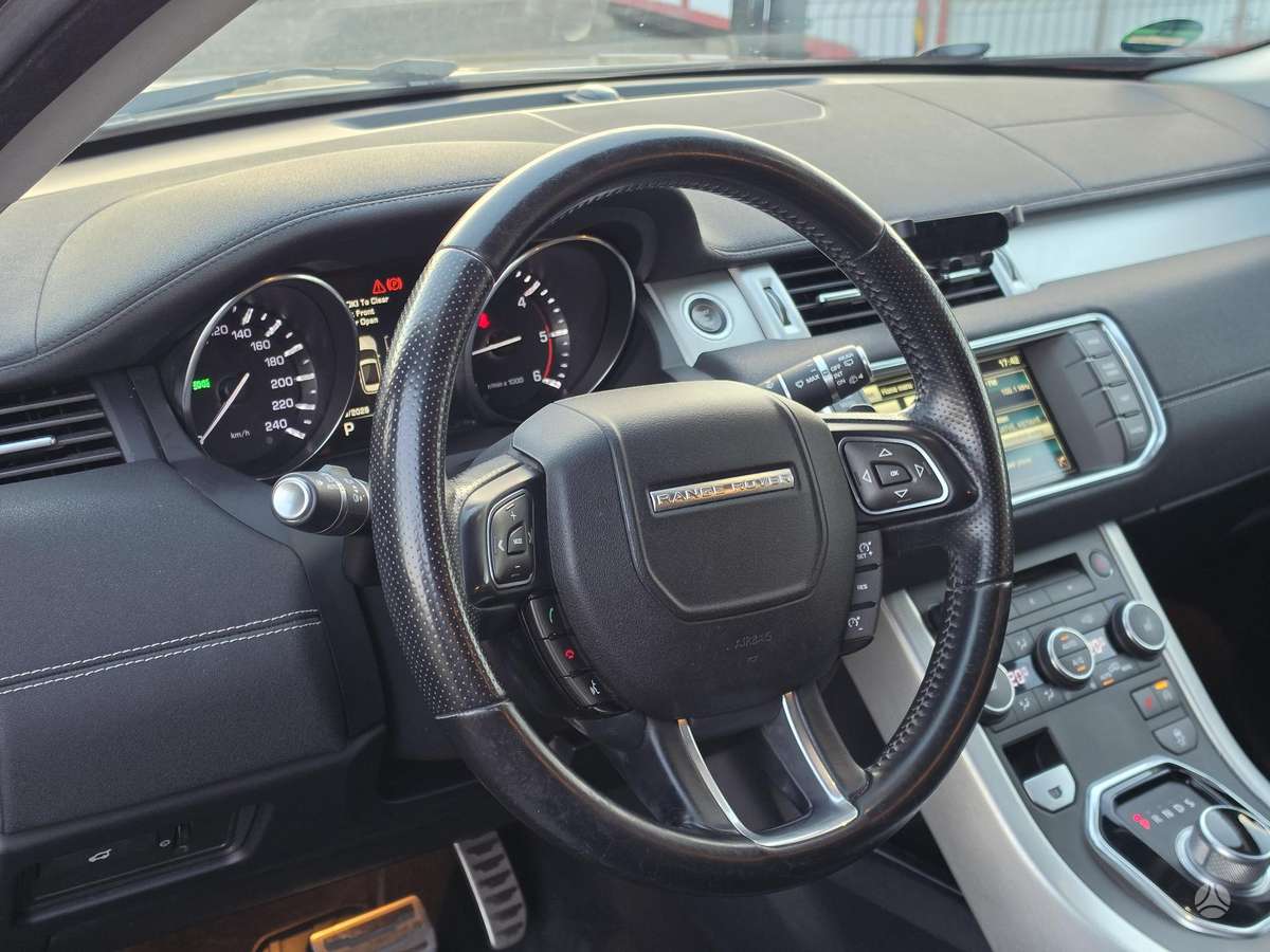 Land Rover Evoque, 2.2 l., off-road / crossover