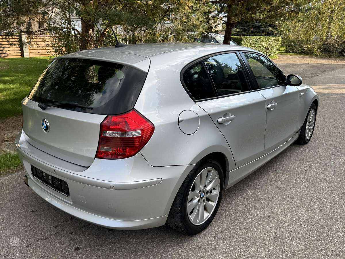 BMW 118, 2.0 l., Хэтчбек