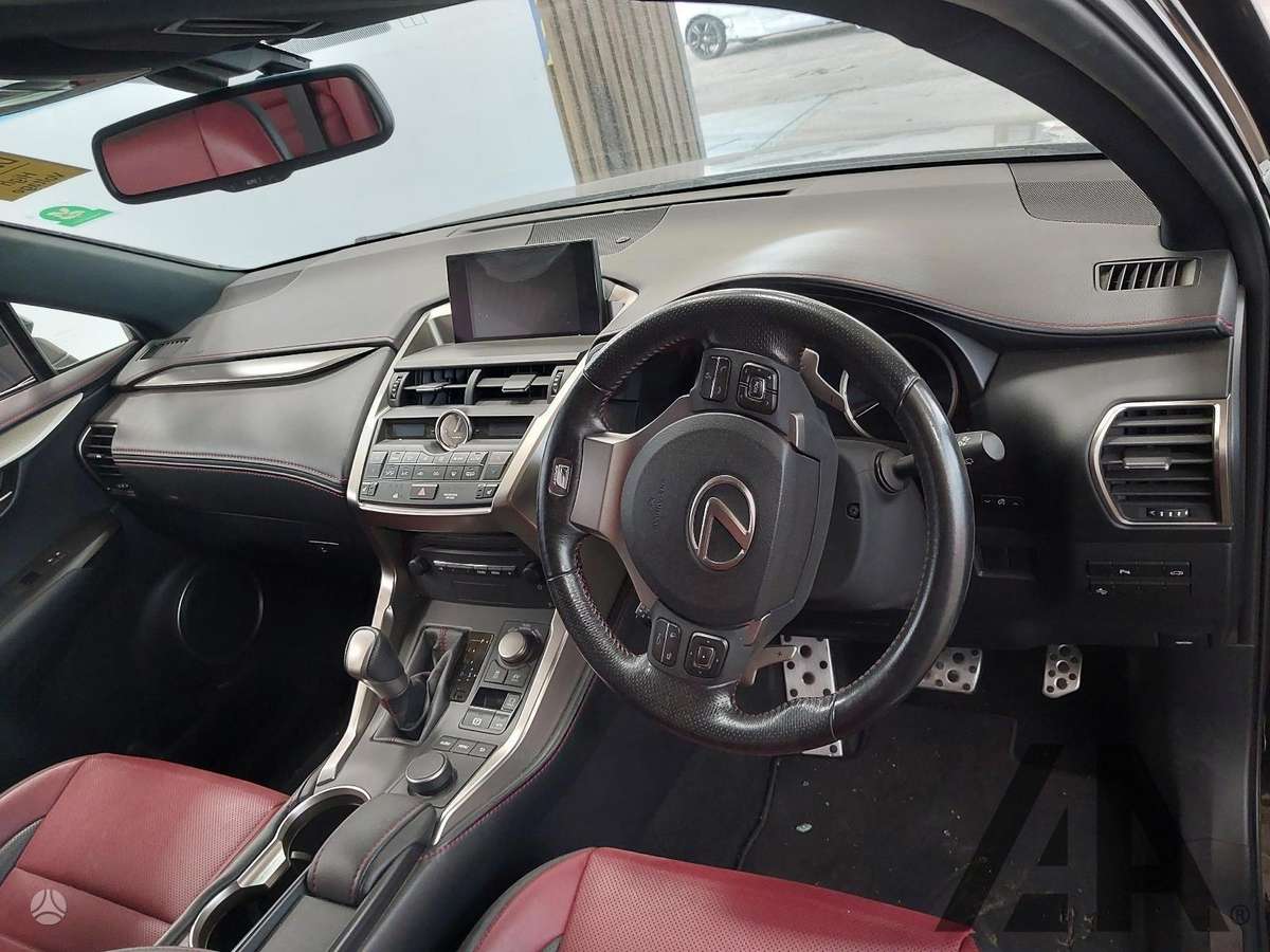 Lexus NX klasė