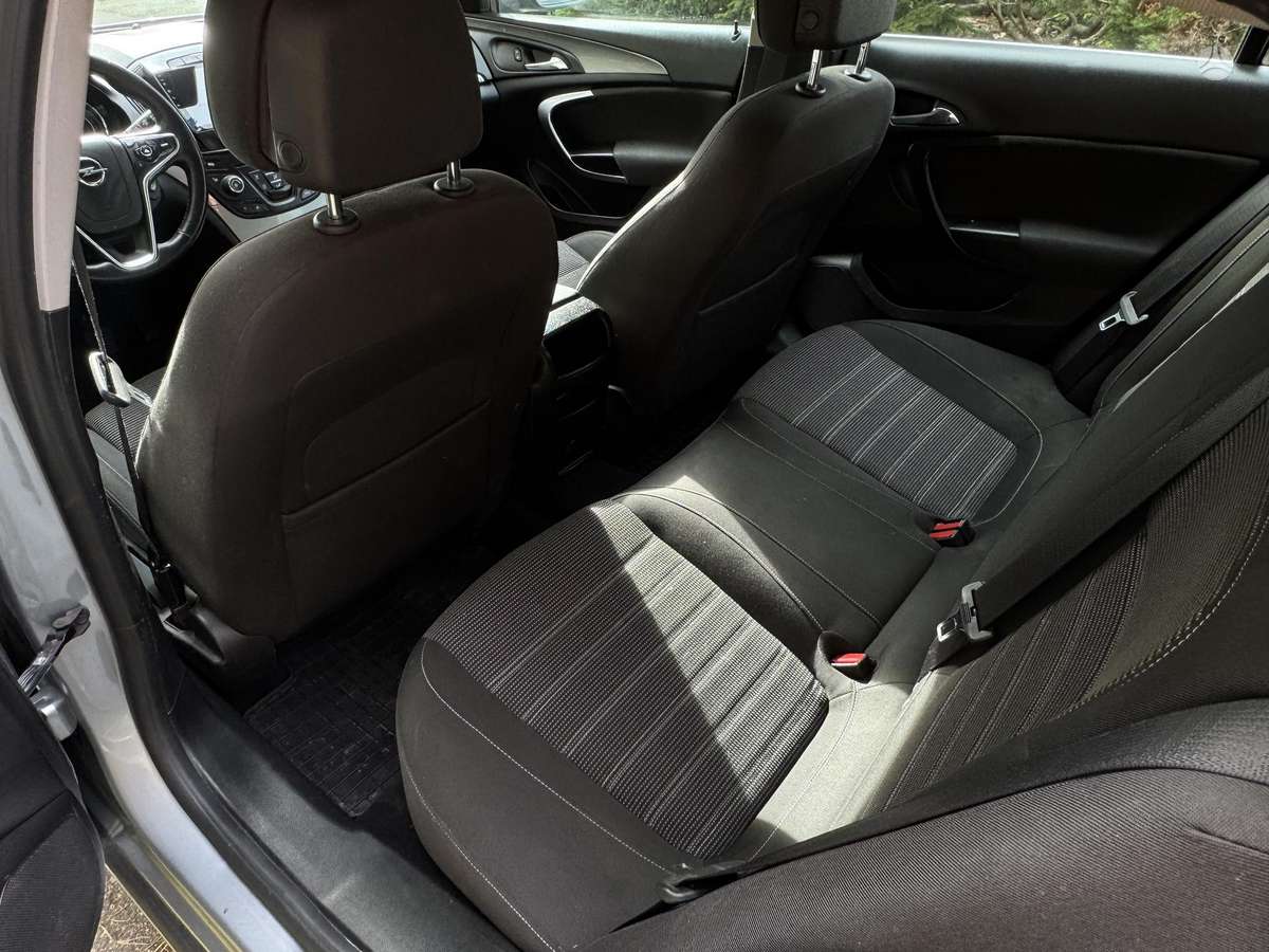 Opel Insignia, 2.0 l., Универсал