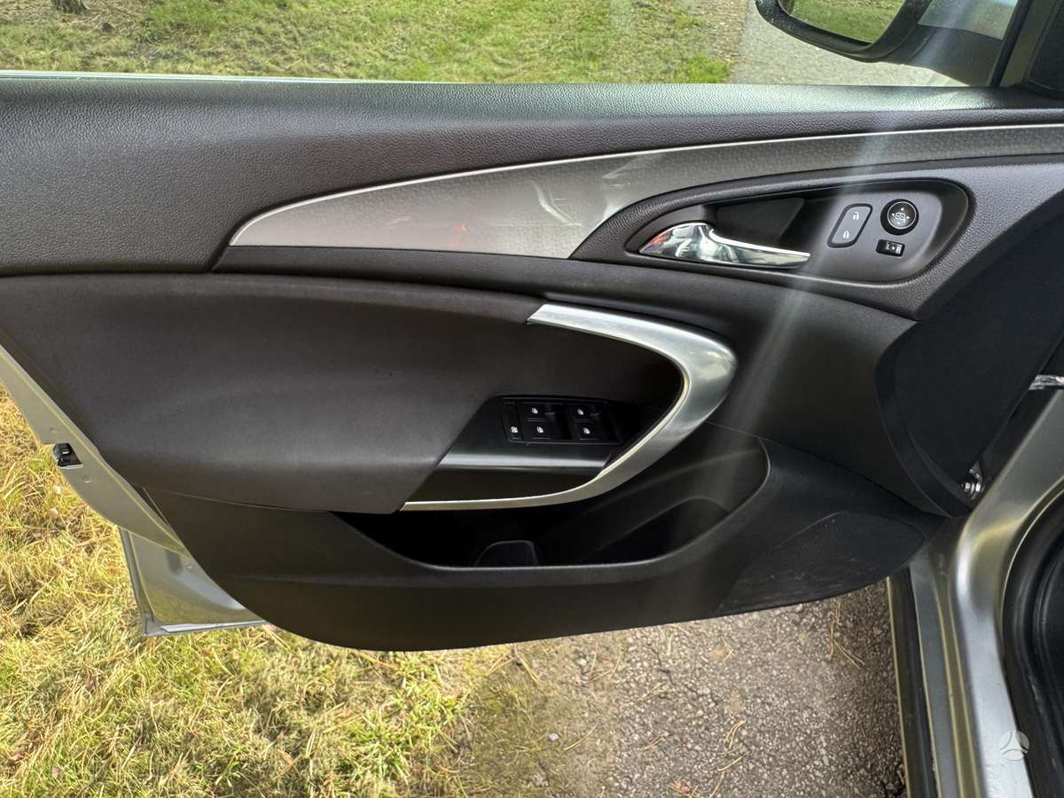Opel Insignia, 2.0 l., Универсал