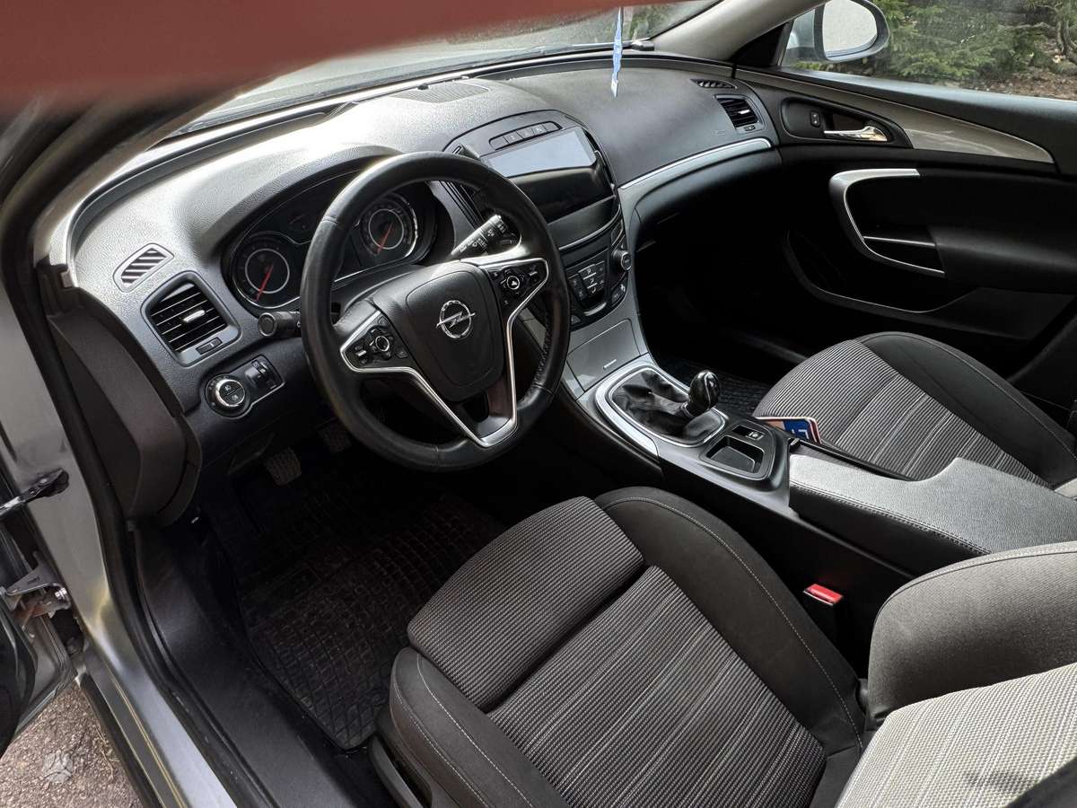 Opel Insignia, 2.0 l., Универсал