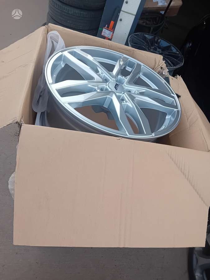 BMW, lengvojo lydinio, R20