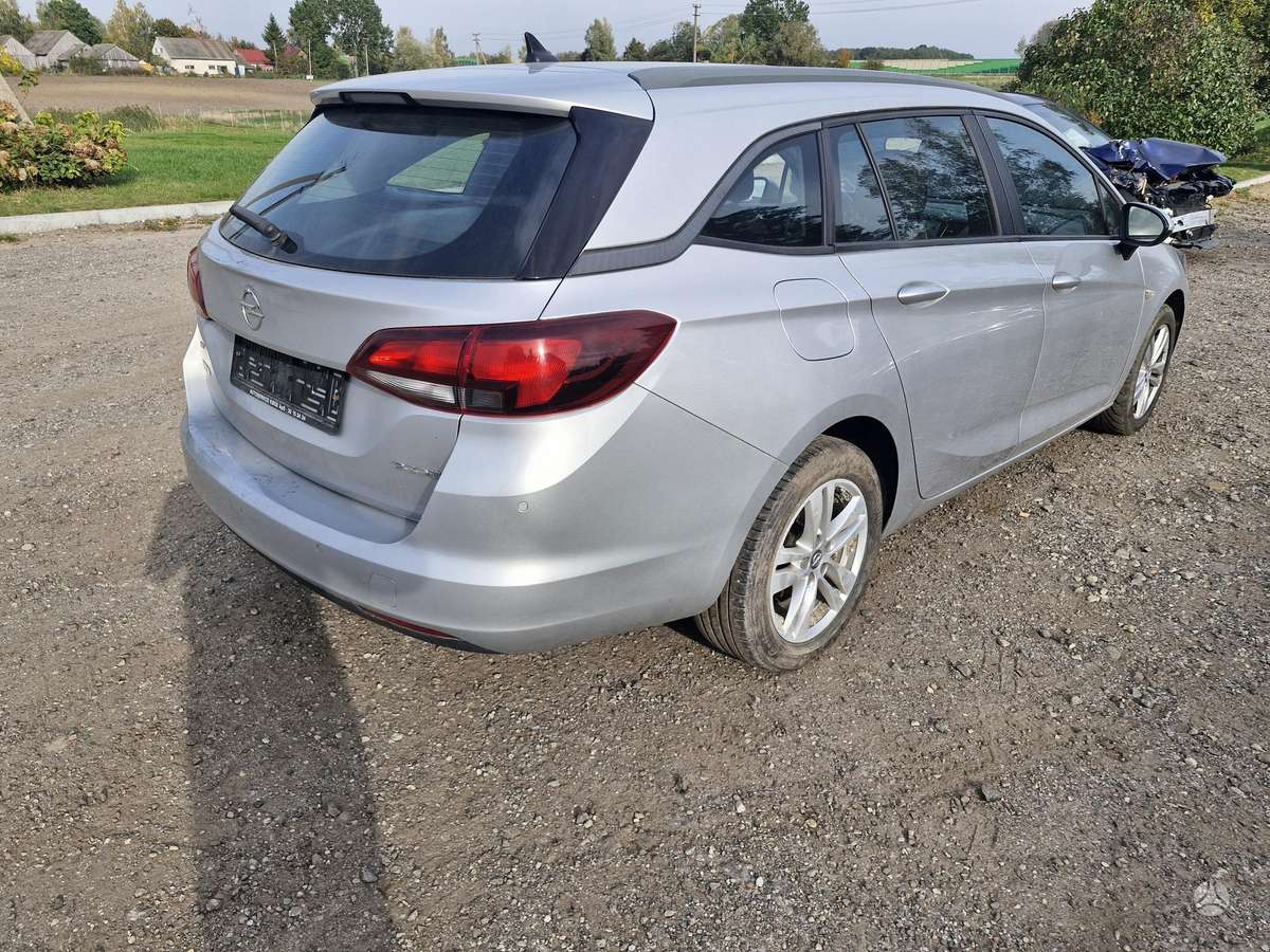 Opel Astra, Универсал