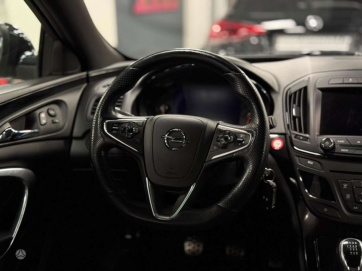 Opel Insignia, 2.0 l., Универсал