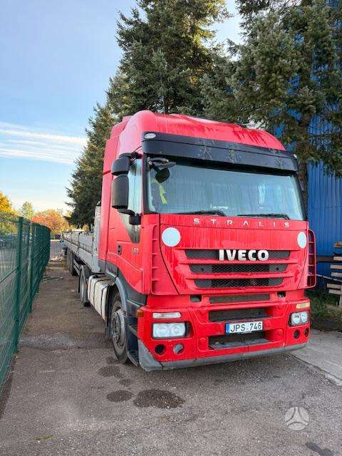 Iveco AS440S45, 2 спальных места