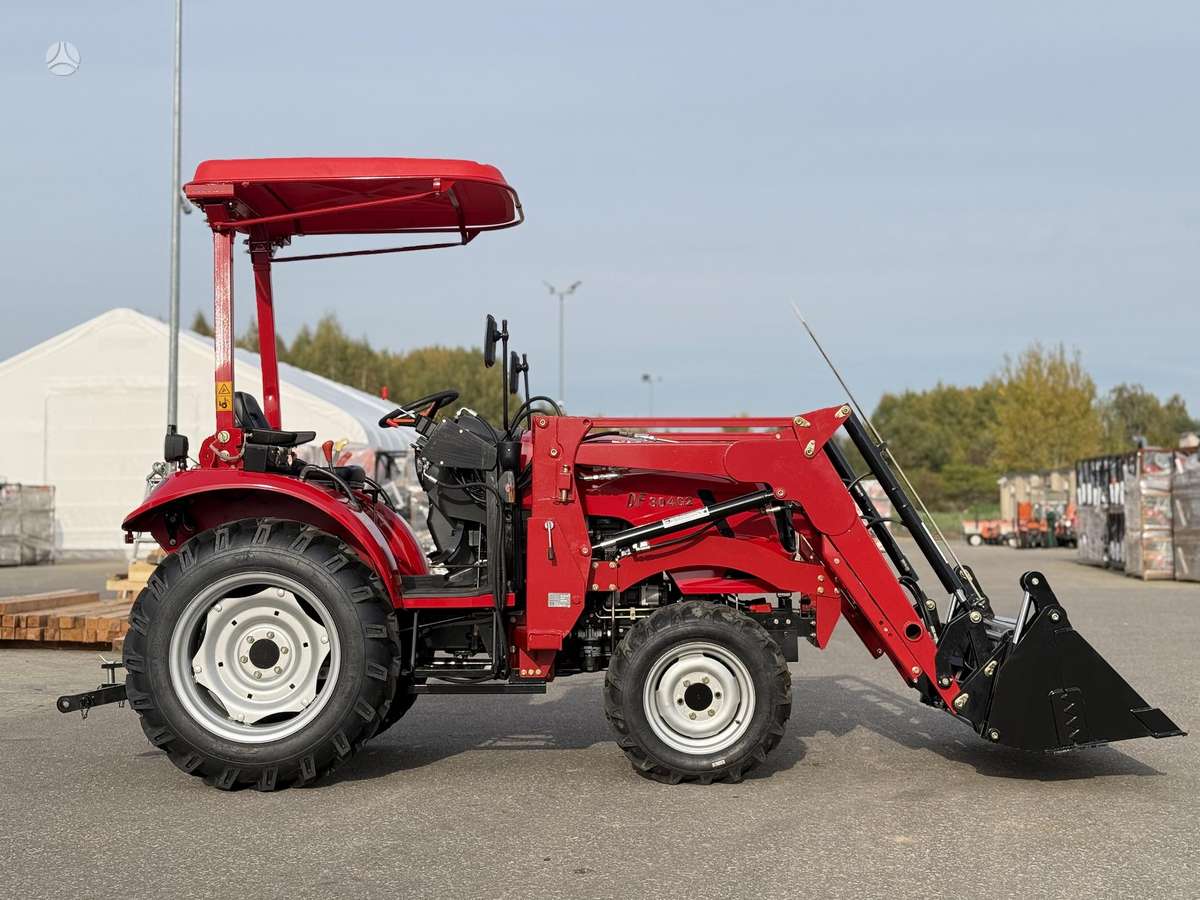Dong Feng DF304G2, tractors