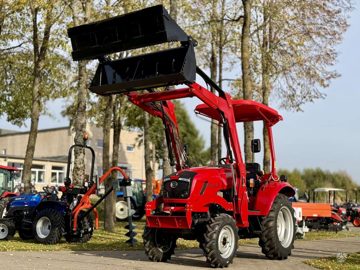Dong Feng DF304G2, tractors