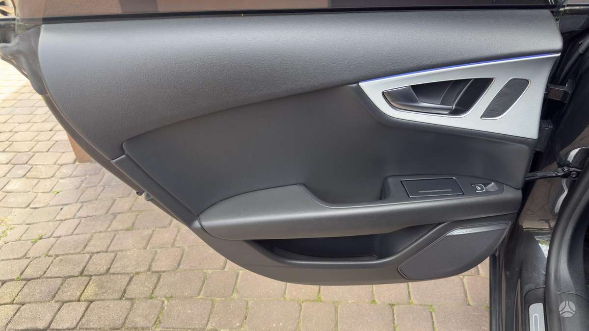 Audi A7, 3.0 l., hatchback