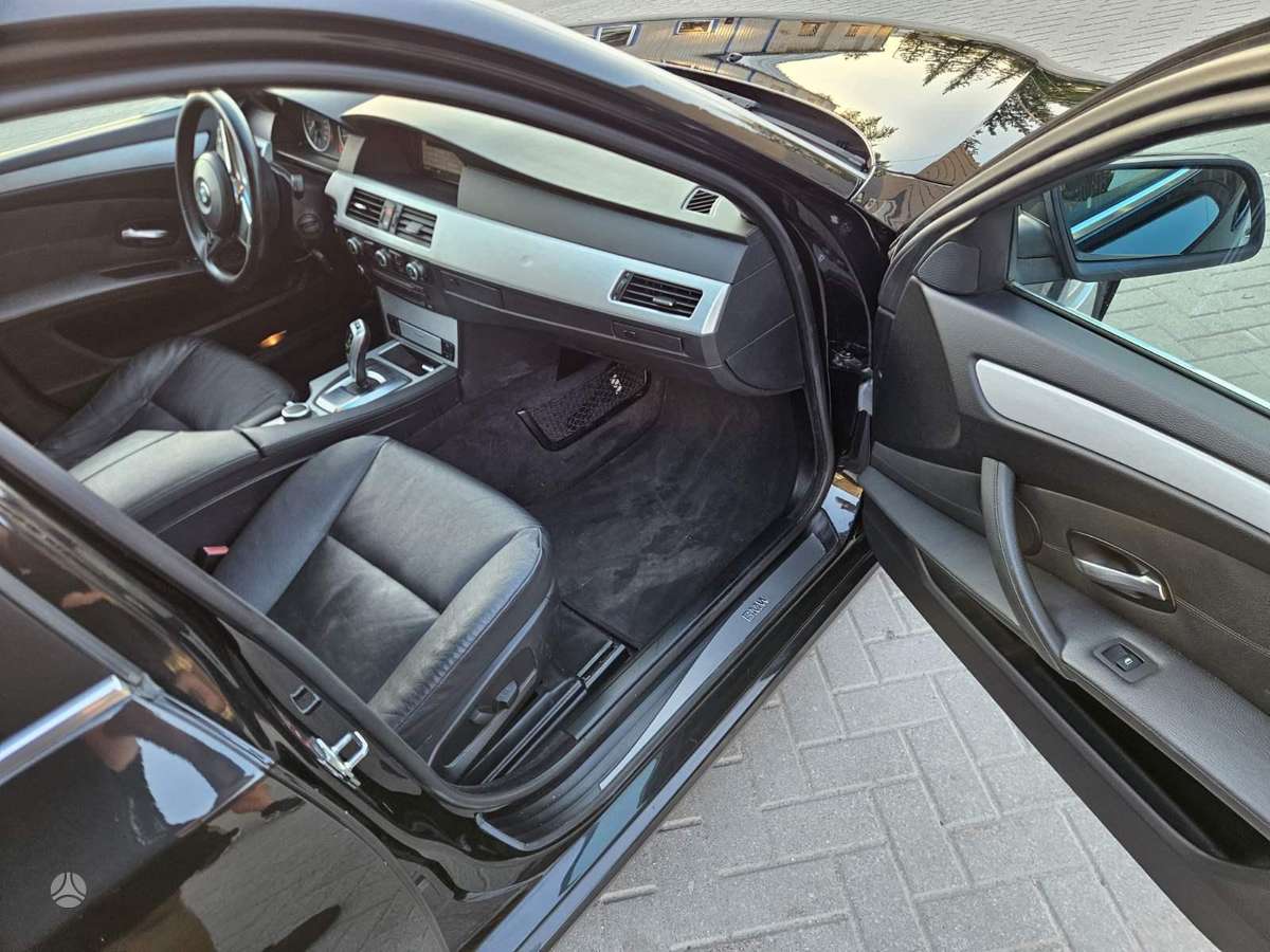 BMW 525, 3.0 l., wagon