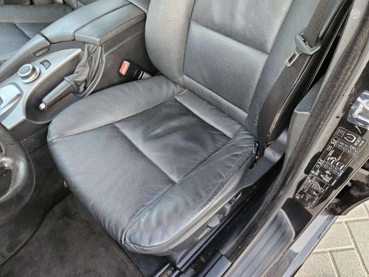 BMW 525, 3.0 l., Универсал
