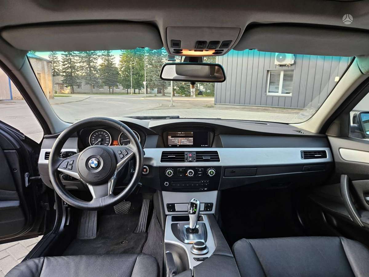 BMW 525, 3.0 l., wagon