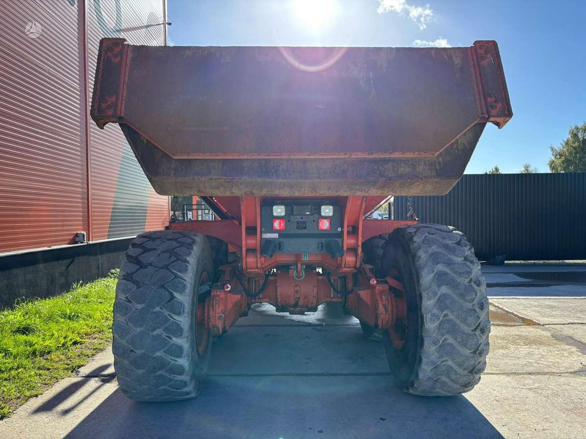 Doosan DA 30 6x6, самосвалы