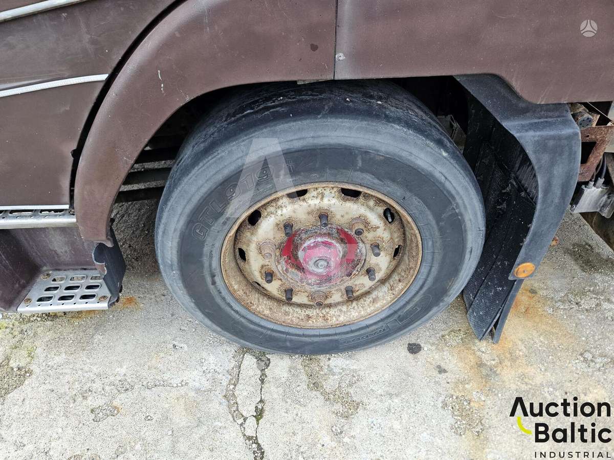 Volvo FH12, шасси