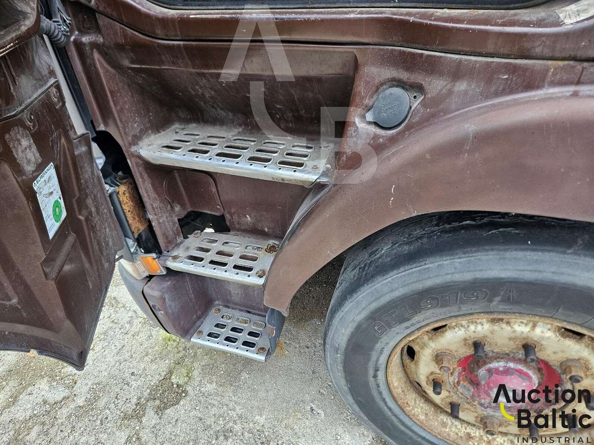 Volvo FH12, шасси