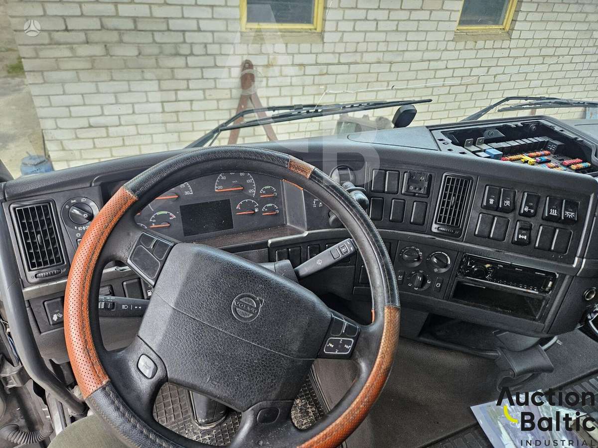 Volvo FH12, cits