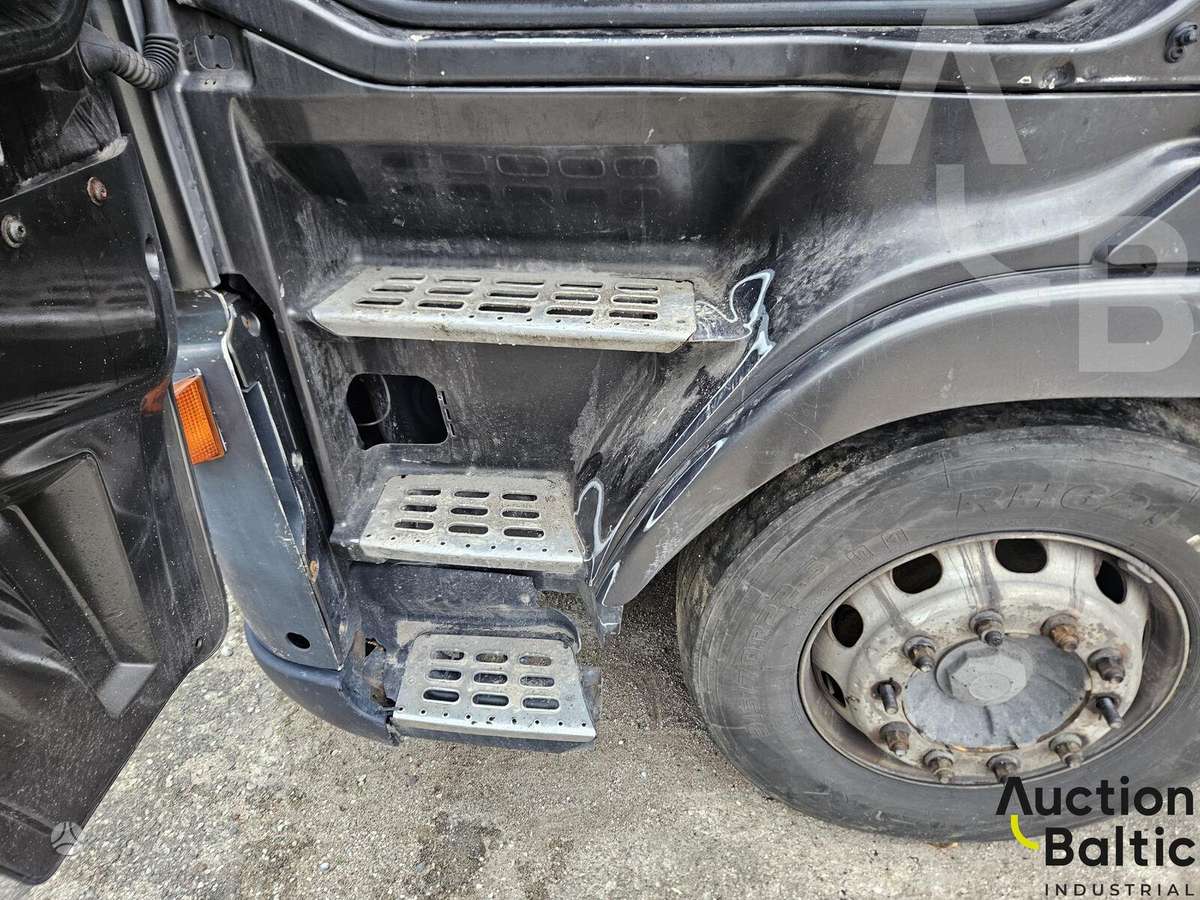 Volvo FH12, kita