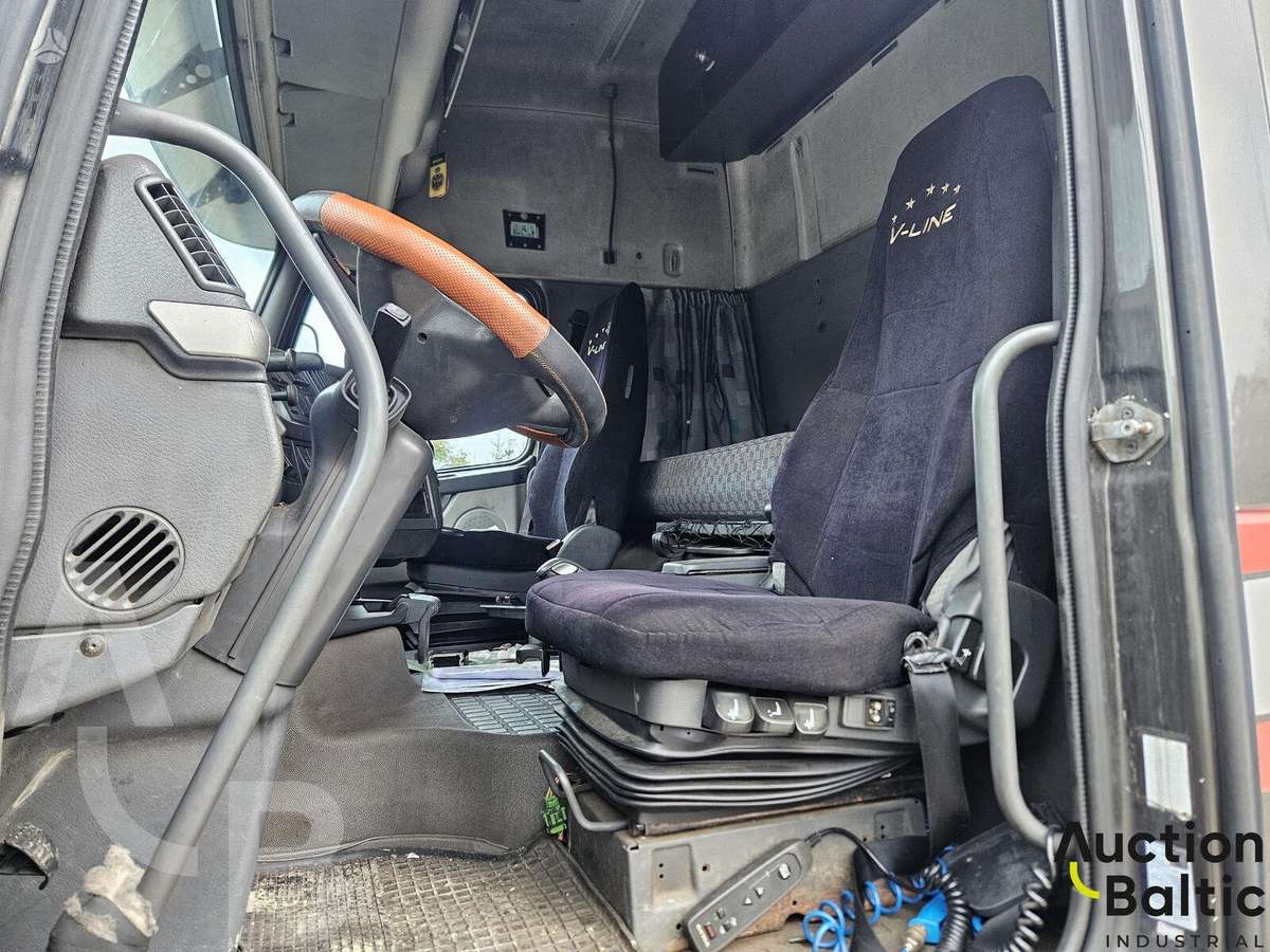 Volvo FH12, cits