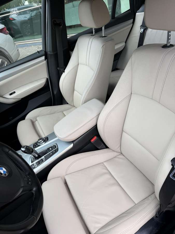 BMW X3, 3.0 l., off-road / crossover