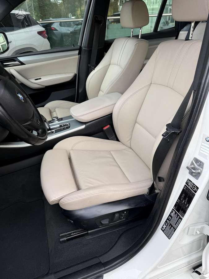 BMW X3, 3.0 l., off-road / crossover