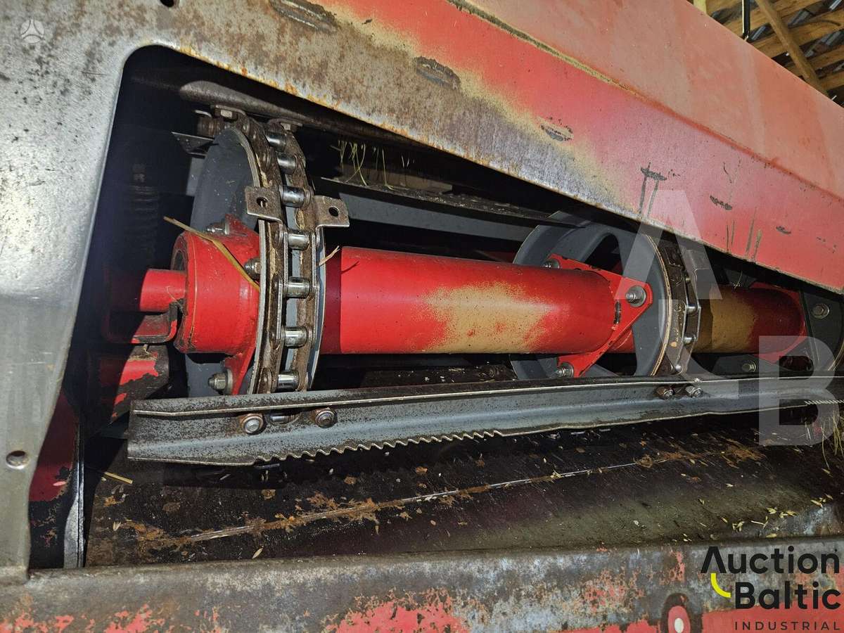 Massey Ferguson 7256, kombainai