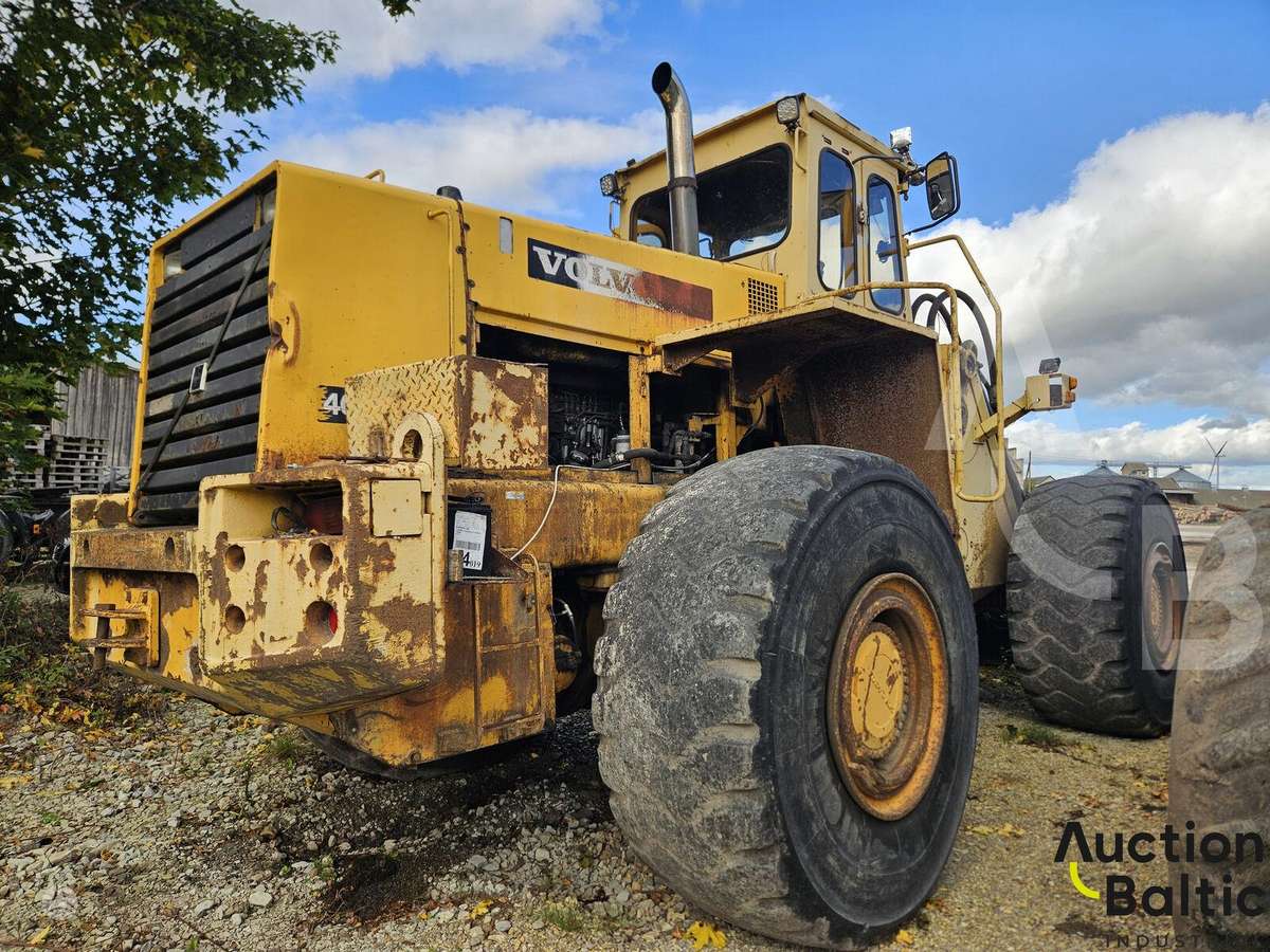 Volvo BM 4600, frontaliniai krautuvai