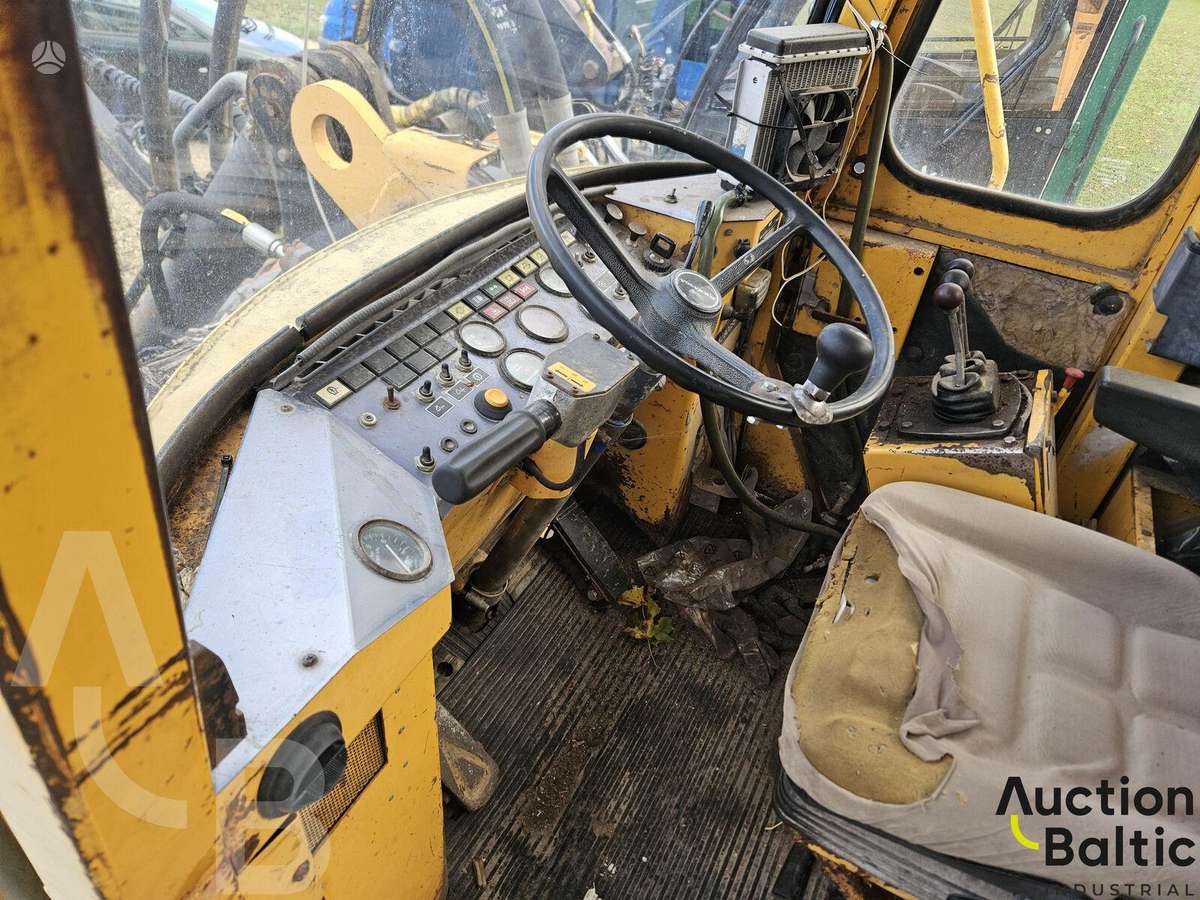 Volvo BM 4600, frontal loader