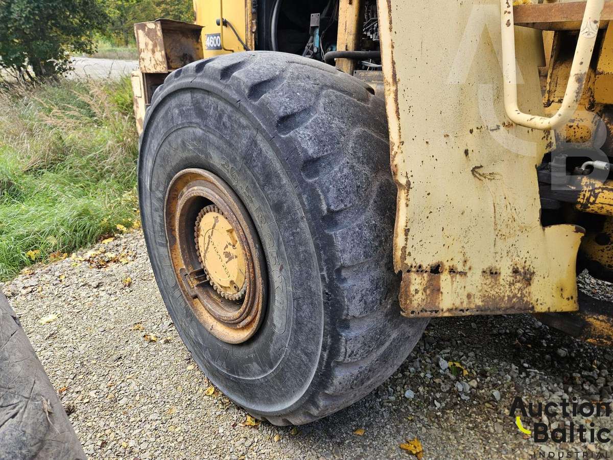 Volvo BM 4600, frontaliniai krautuvai