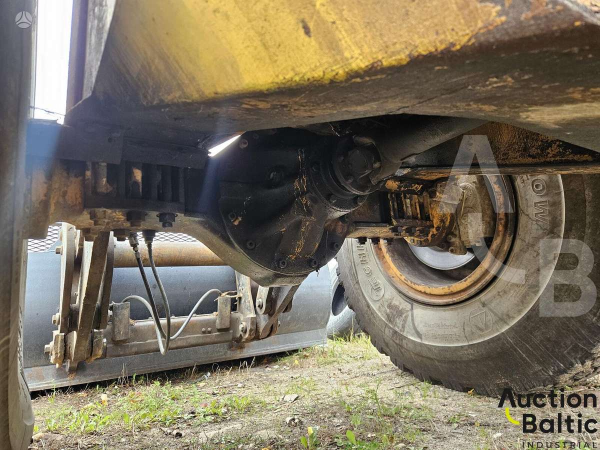 Volvo 4500, frontaliniai krautuvai