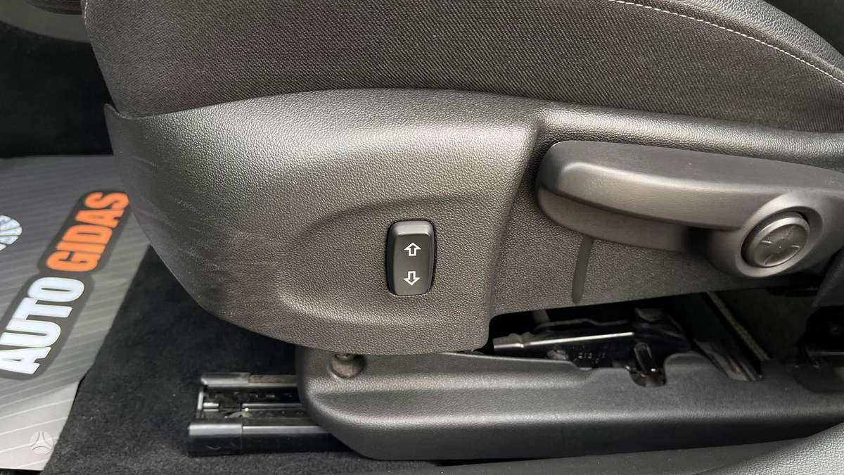 Opel Insignia, 2.0 l., wagon