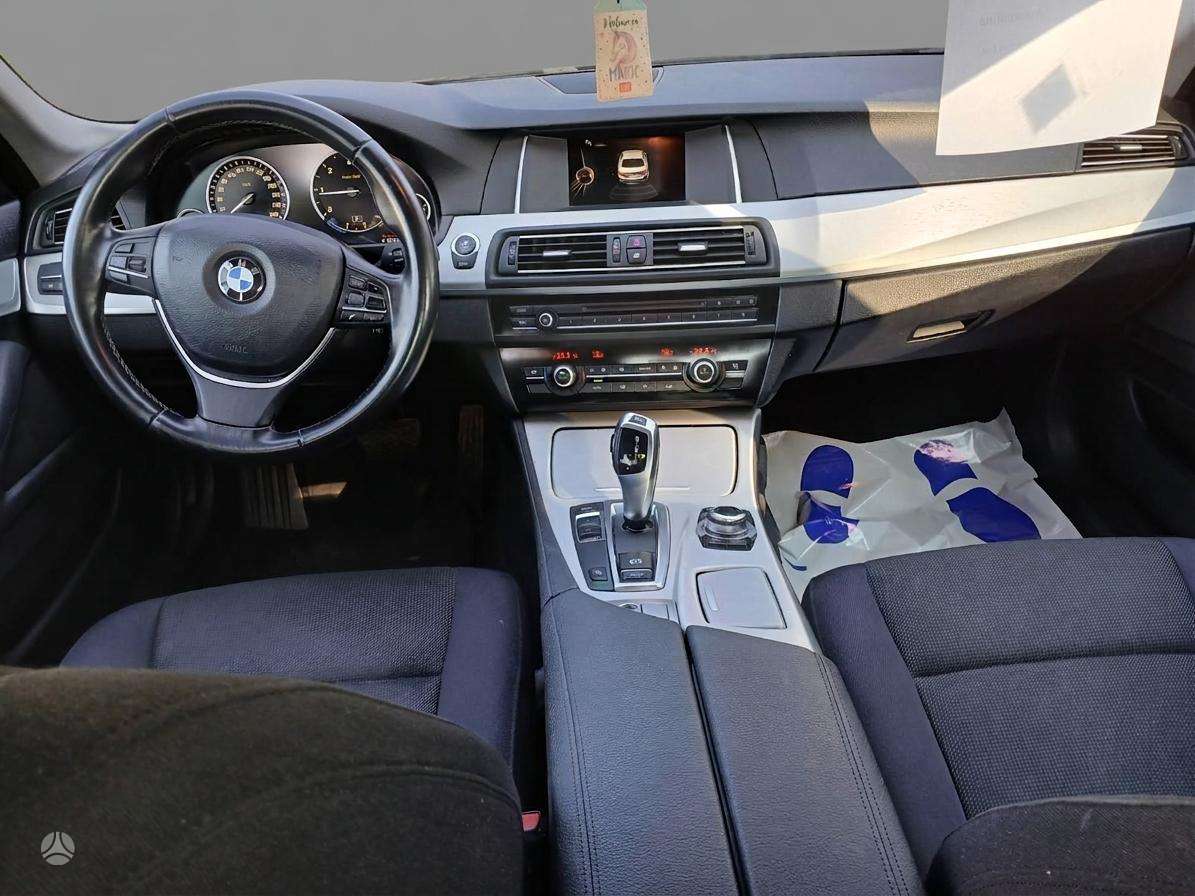 BMW 520, 2.0 l., Седан