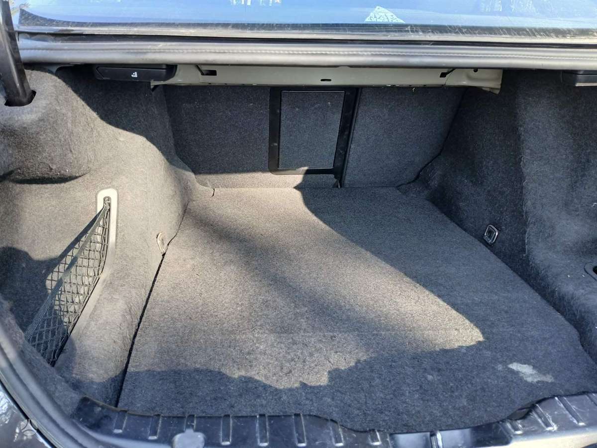 BMW 520, 2.0 l., Седан