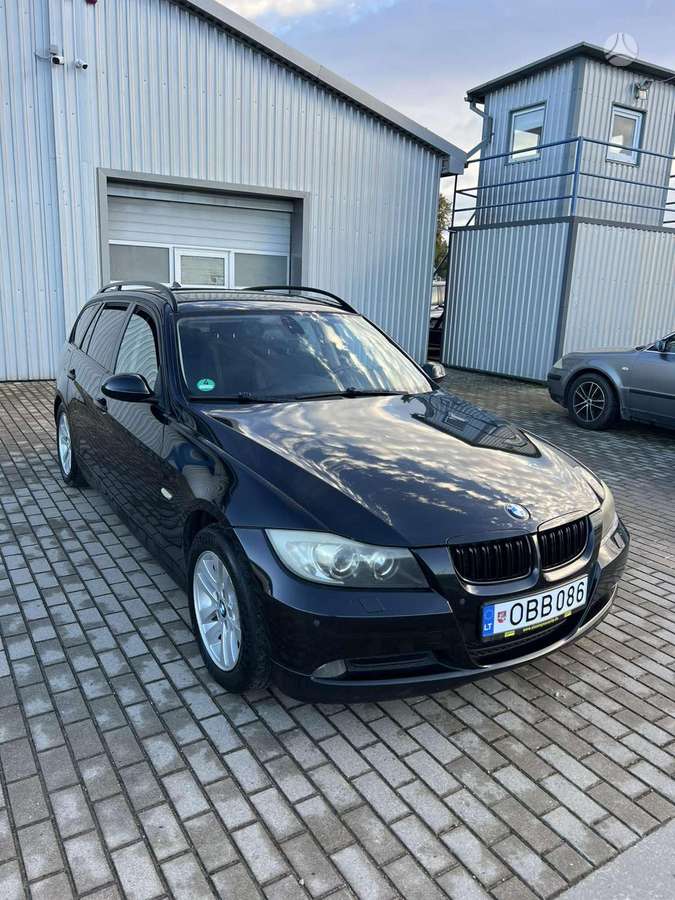 BMW 320, 2.0 l., wagon