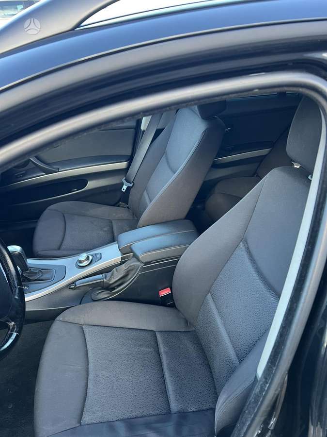 BMW 320, 2.0 l., wagon