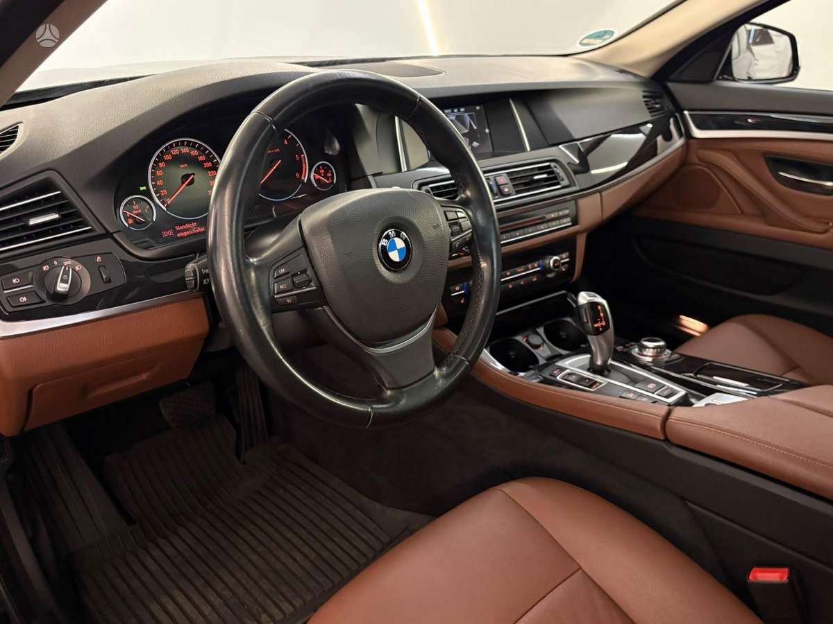 BMW 520, 2.0 l., wagon