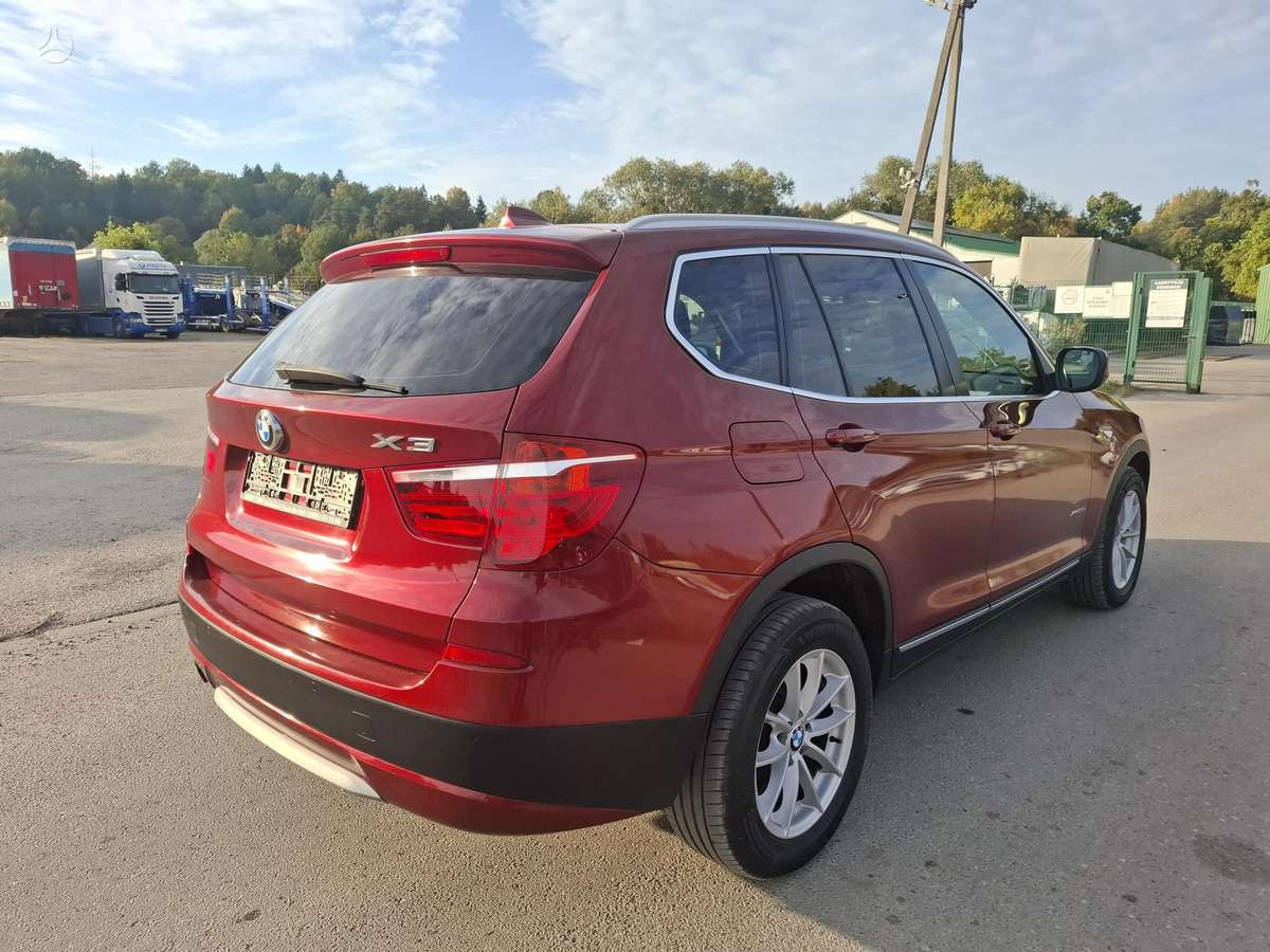 BMW X3, 2.0 l., Внедорожник / Кроссовер