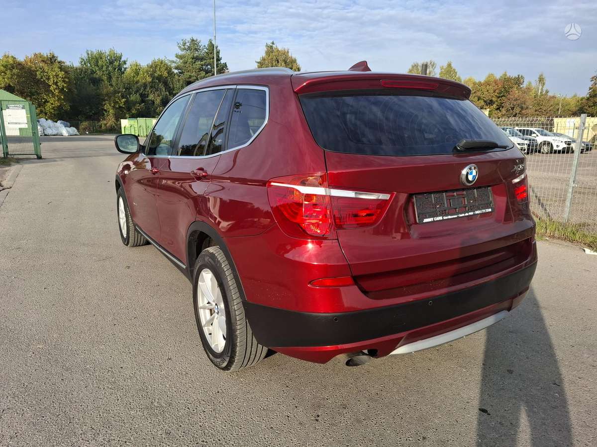 BMW X3, 2.0 l., off-road / crossover