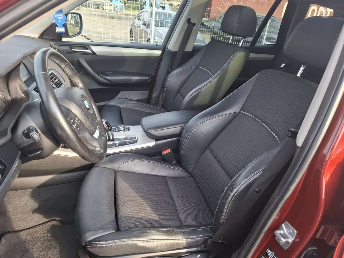 BMW X3, 2.0 l., off-road / crossover