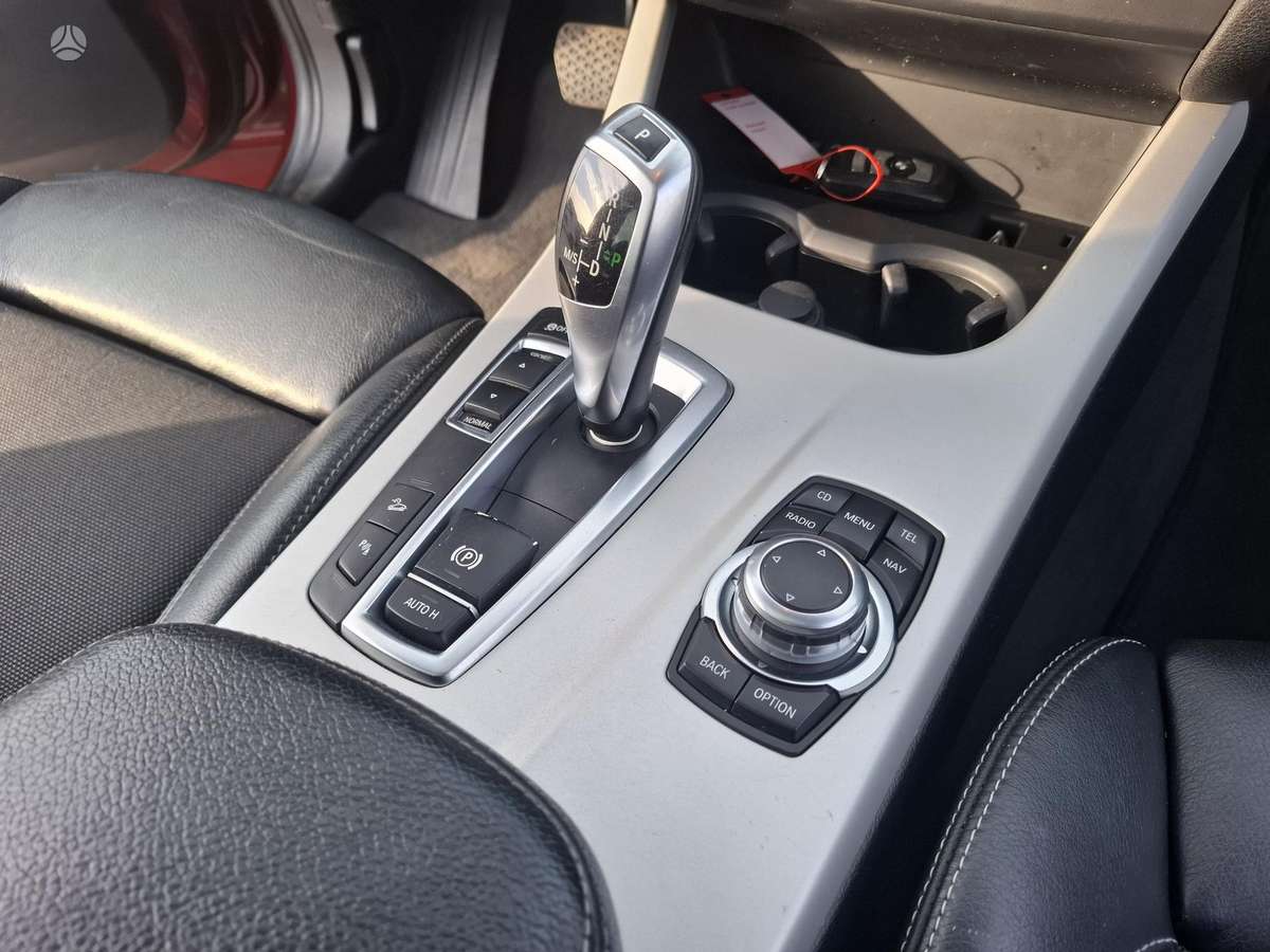 BMW X3, 2.0 l., off-road / crossover