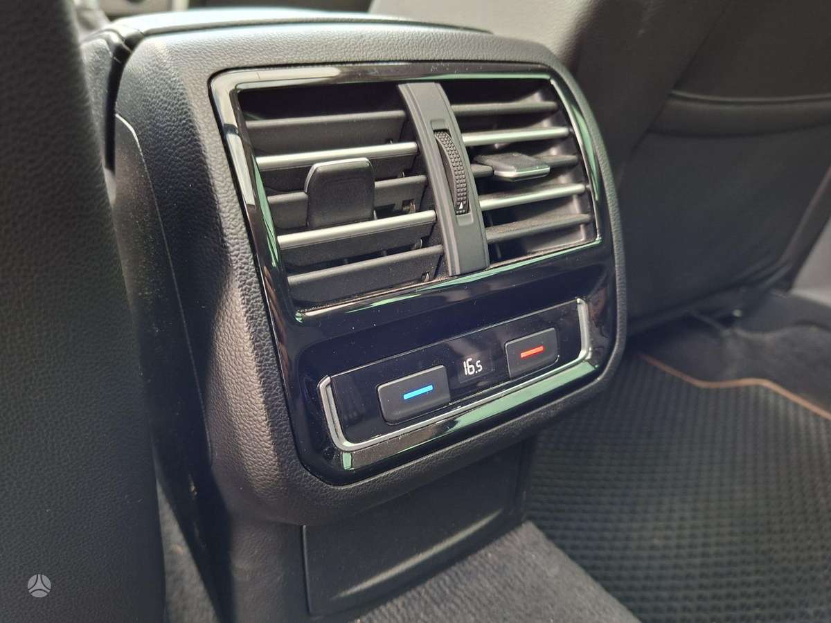 Volkswagen Passat, 2.0 l., Универсал