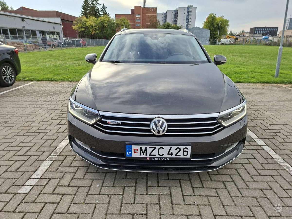 Volkswagen Passat, 2.0 l., Универсал