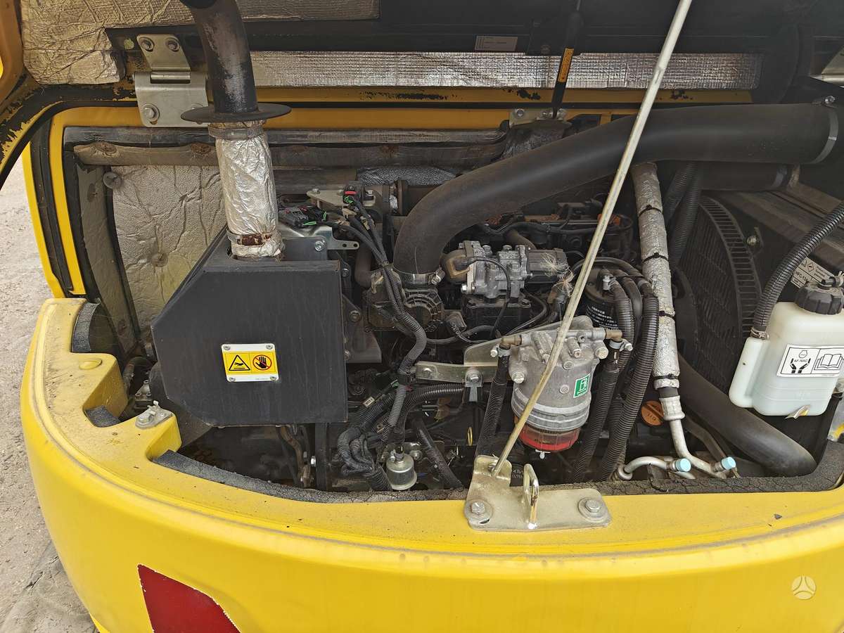 Komatsu PC80MR-5E0, мини-экскаваторы