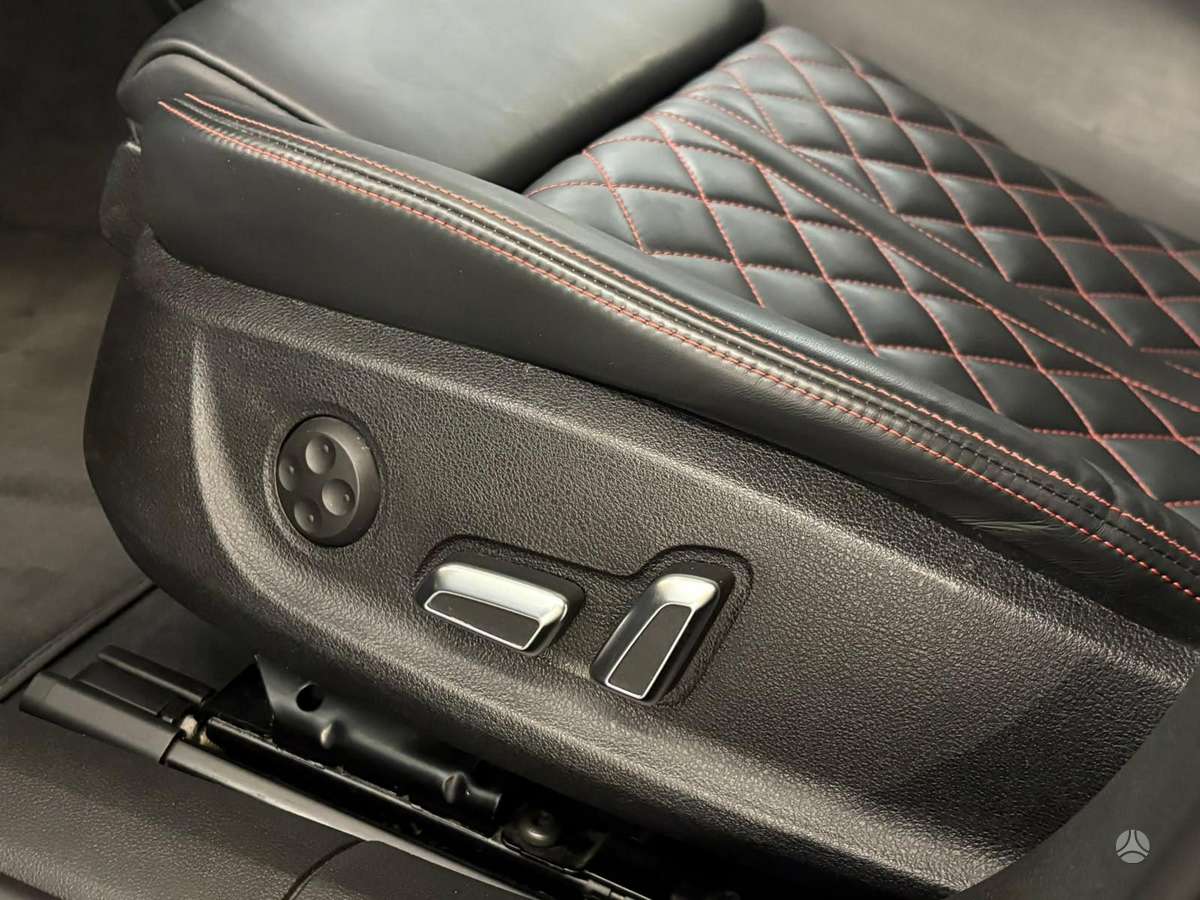 Audi A6, 3.0 l., universalas