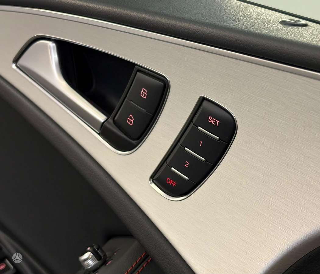 Audi A6, 3.0 l., universalas