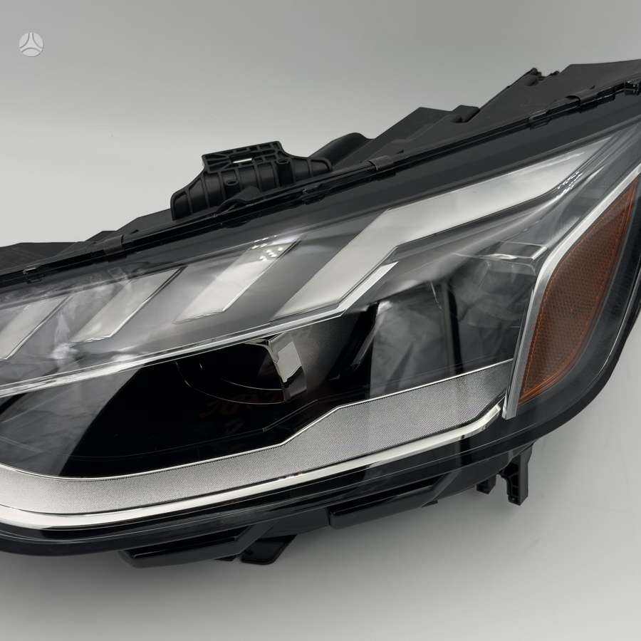 Audi A4, 8W0941033F, lights