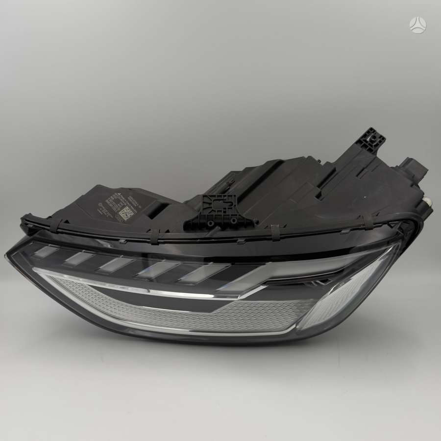 Audi A4, 8W0941035E, žibintai