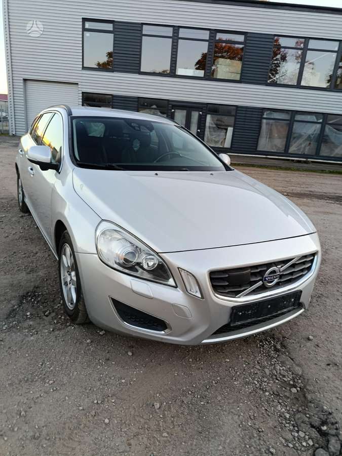 Volvo V60, 2.0 l., universalas
