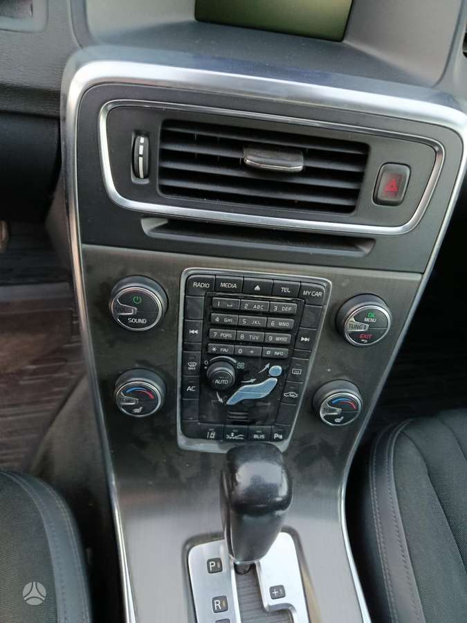 Volvo V60, 2.0 l., Универсал